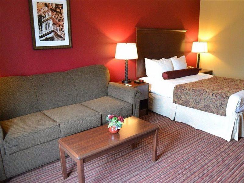 Baymont By Wyndham Mequon Milwaukee Area Hotel Bagian luar foto