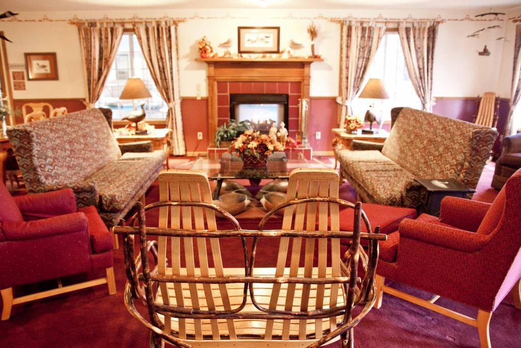 Baymont By Wyndham Mequon Milwaukee Area Hotel Bagian luar foto